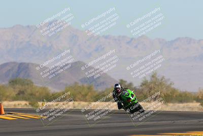 media/Nov-06-2022-SoCal Trackdays (Sun) [[208d2ccc26]]/Turn 14 (930am)/